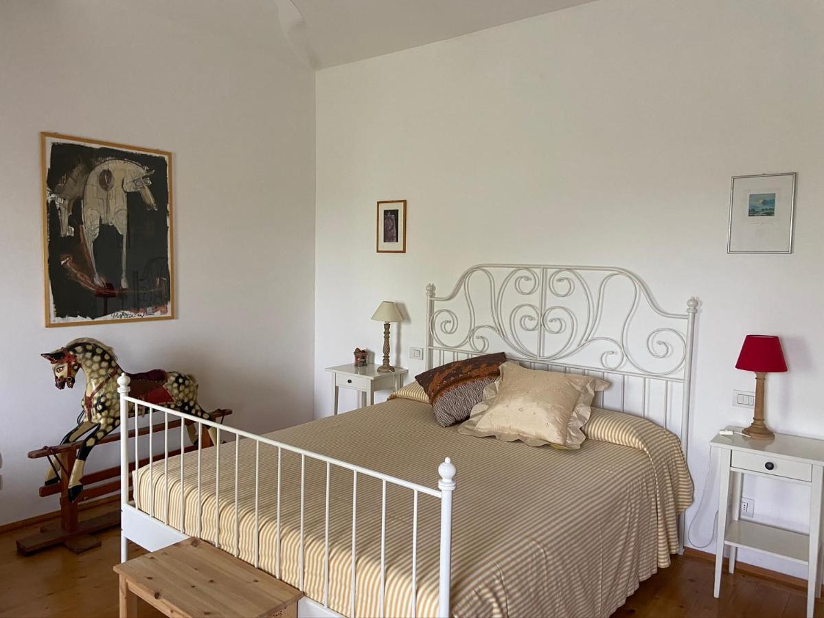 Monte Maino Bed & Breakfast Desenzano del Garda Luaran gambar