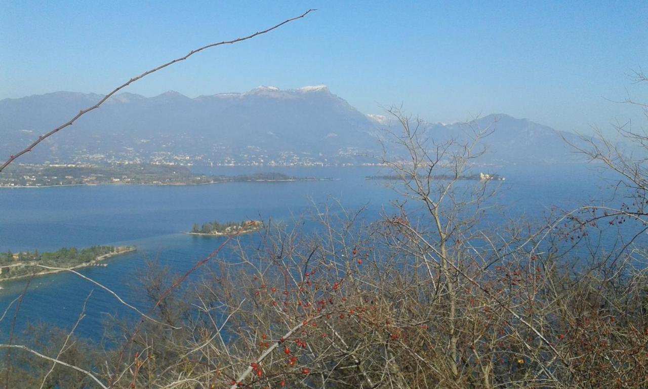 Monte Maino Bed & Breakfast Desenzano del Garda Luaran gambar