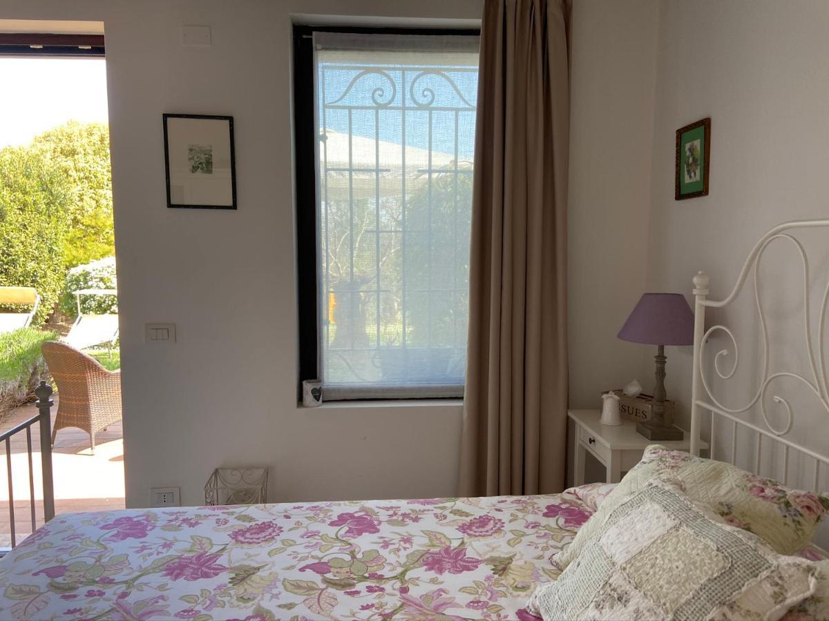 Monte Maino Bed & Breakfast Desenzano del Garda Luaran gambar